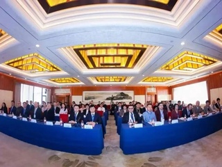 活动回顾|脱衣舞
哈萨克斯坦研究中心主任王海燕参加「首届边疆发展与周边关系学术研讨会」